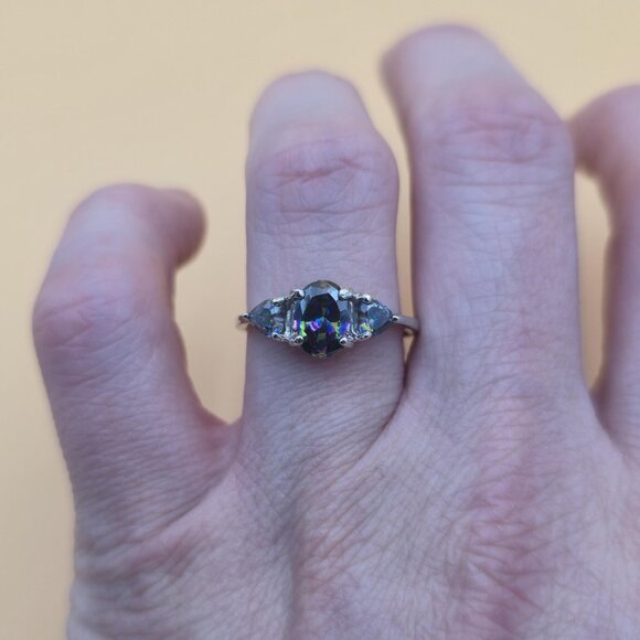 Size 8.75 Sterling Silver Colorful Triple Cubic Zirconia Band Ring A5882 - Picture 4 of 9